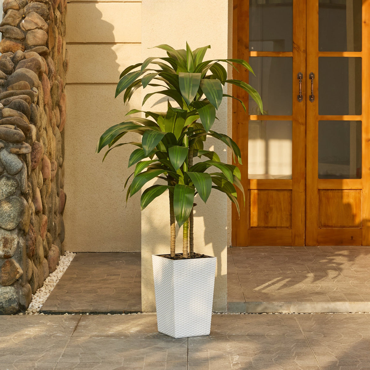 DR.Planzen Artificial Dracaena Tree 5ft - UV Protected Faux Dracaena Plant with 57 Green Leaves, Fake Tree for Indoor Outdoor Use, Sturdy Tall White Planter with River Stones