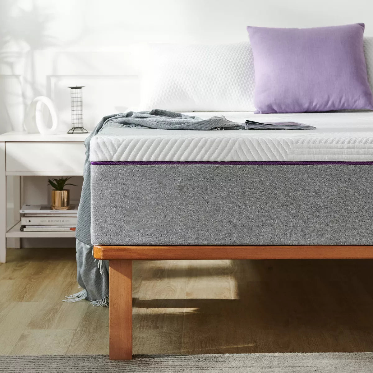 12-inch Queen gel memory foam mattress, soft and comfortable