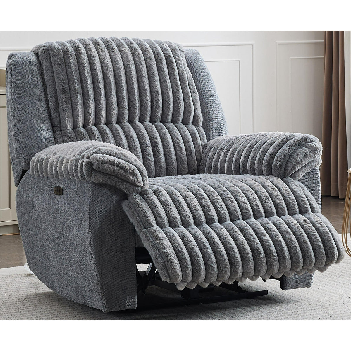 Othniel Oversized Power Recliner Chair, Faux Fur Big Man Reclining Chair with USB Port, for Living Room Gray