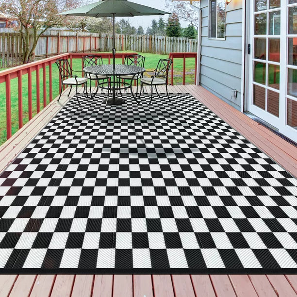 GOTGELIF 9x12 Outdoor Rug Plasti Straw Rug Black and White Rug Waterproof Area Rugs Reversible Patio Rug for RV,Patio,Backyard,Deck,Picnic,Beach