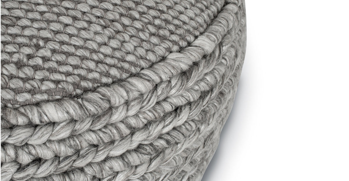 Leon 30" Pouf