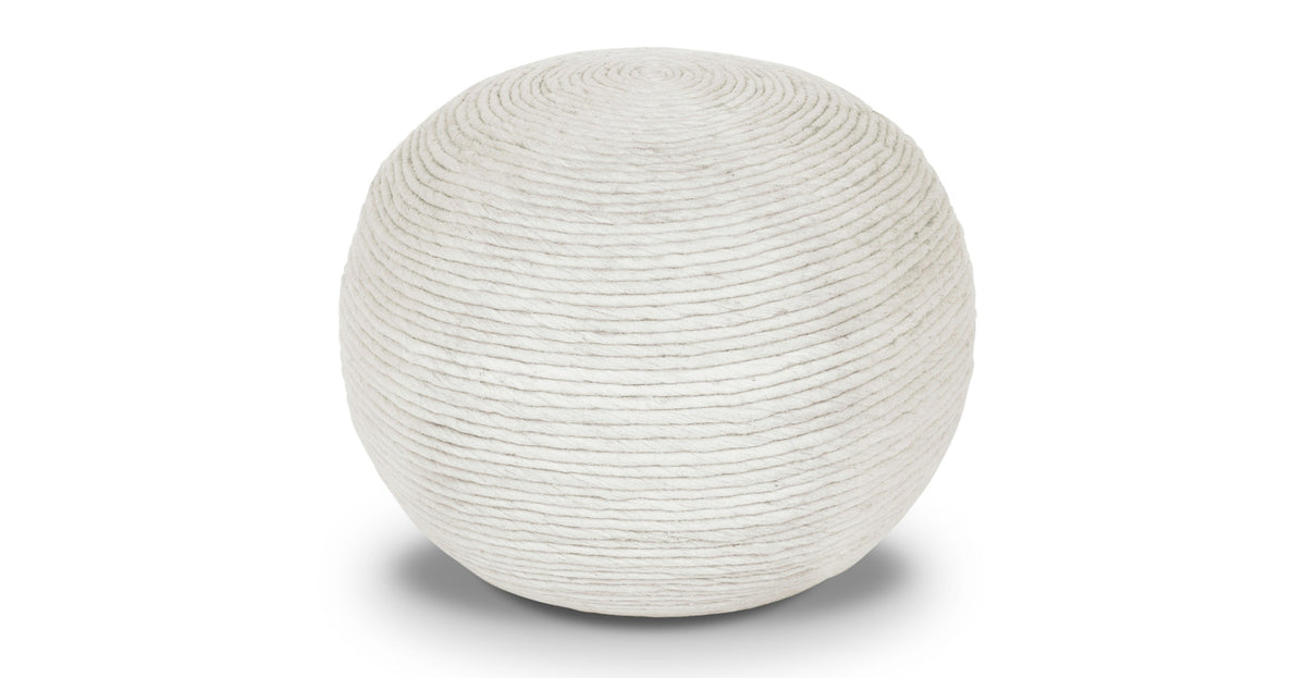 Lia 20" Pouf
