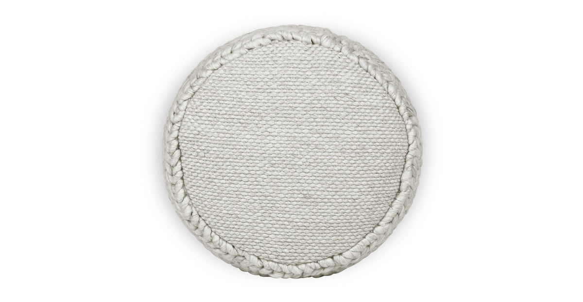 Leon 20" Pouf